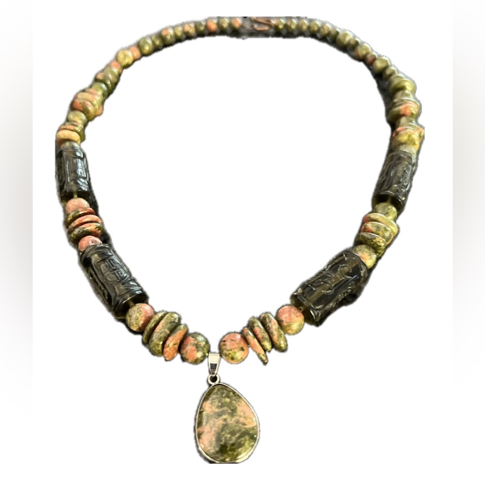 Unique Green and Pink Beaded Necklace